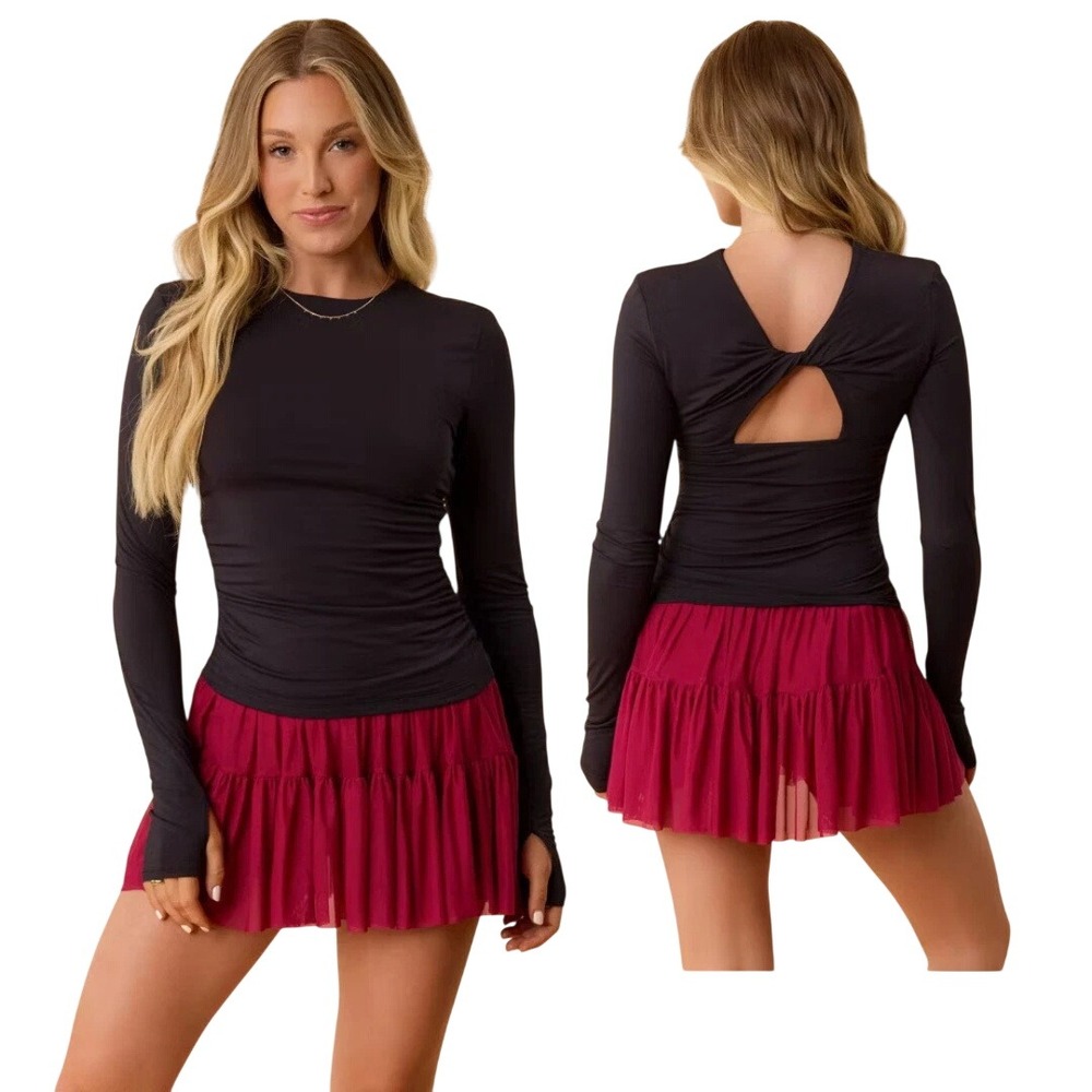 Blogilates Women's Black Twisty Ruched Back Cutout Long Sleeve Top Size Medium